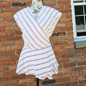 LOFT Wrapped Sleeveless V-Neck Striped Blouse Size: Small
